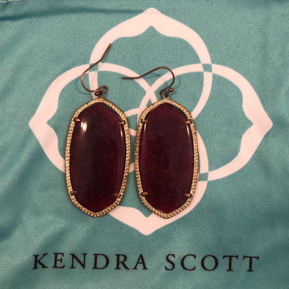 Kendra Scott Danielle Maroon Jade earrings